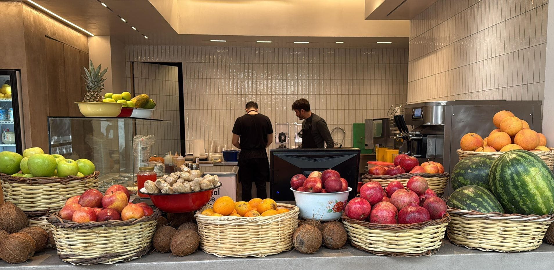 WhatsApp Image 2025-12-04 at 13.39.58