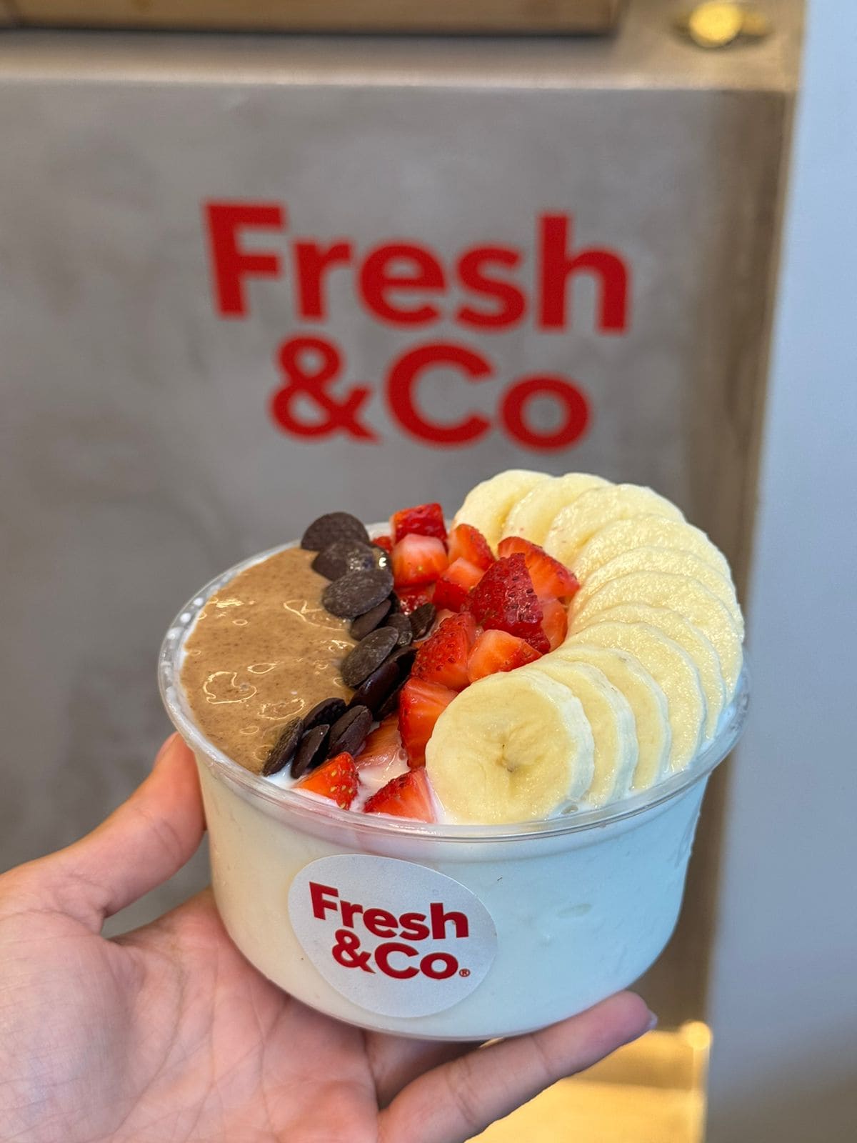 WhatsApp Image 2025-12-04 at 15.20.10